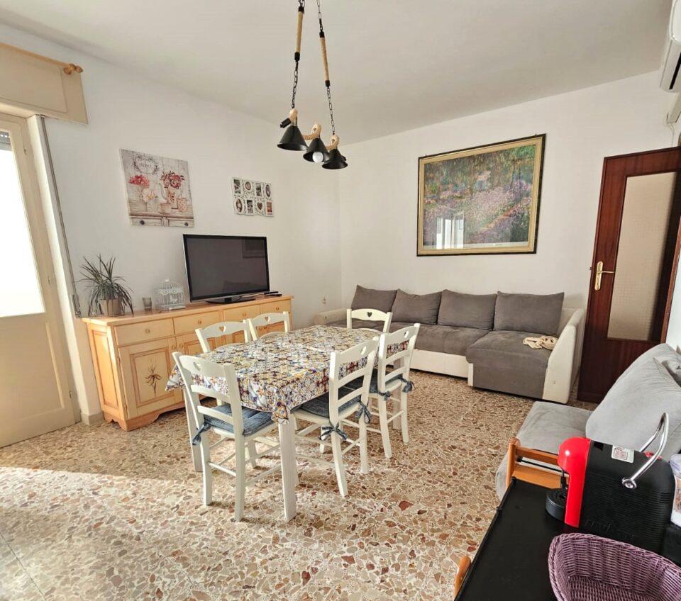 Piso en Alghero con tres habitaciones - Imagen 2